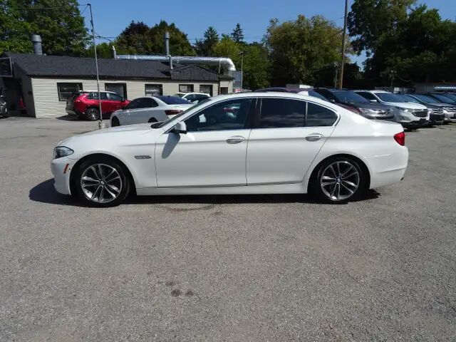 BMW 528xi