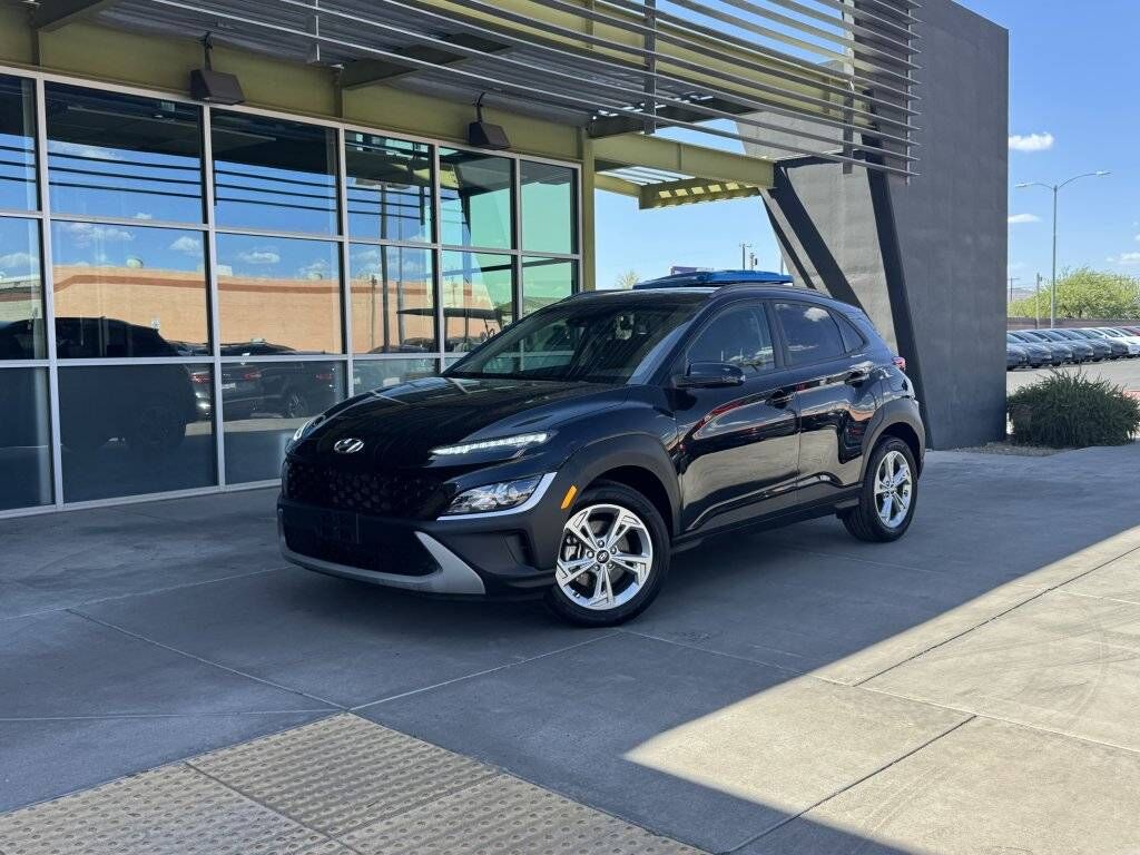 2023 HYUNDAI Kona