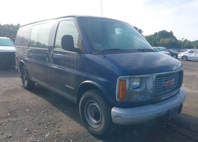 GMC Savana