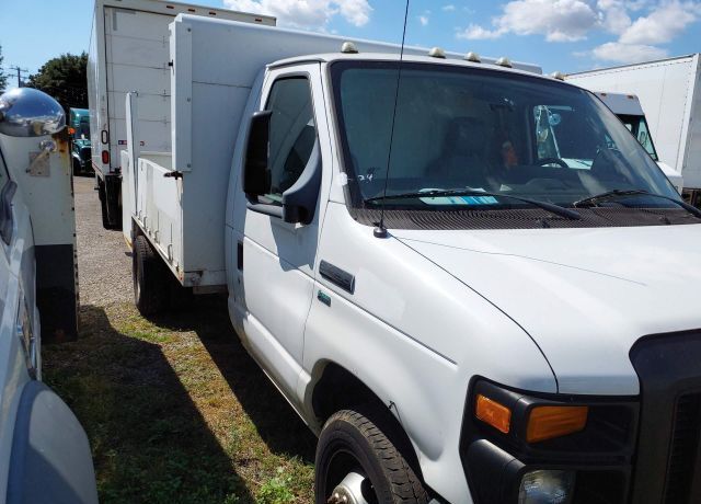 Ford E-450
