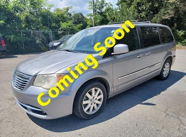 2014 CHRYSLER Town and Country