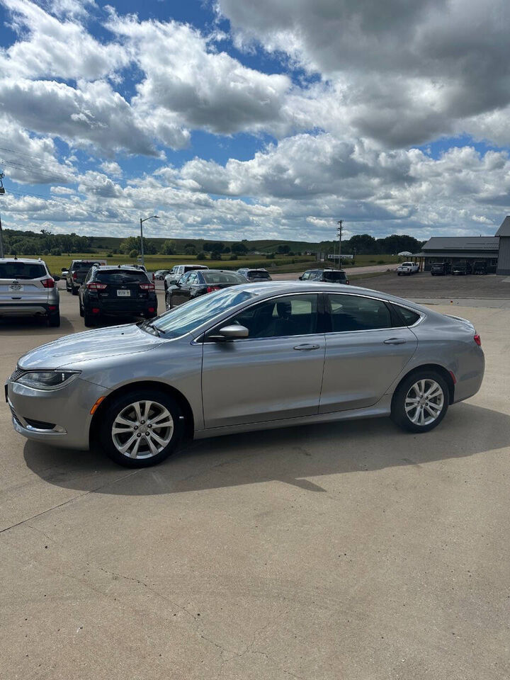 2015 CHRYSLER 200