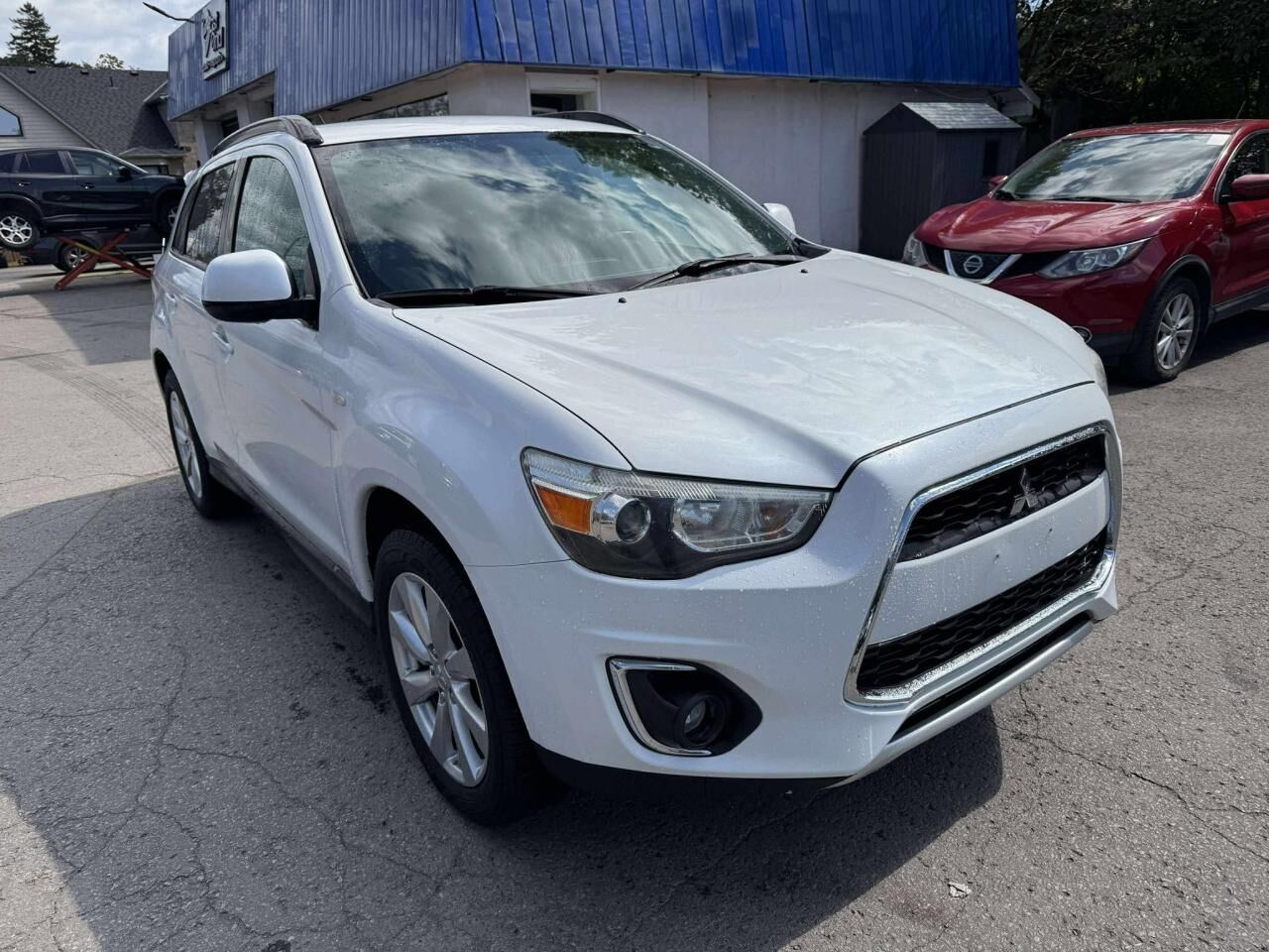 Mitsubishi RVR