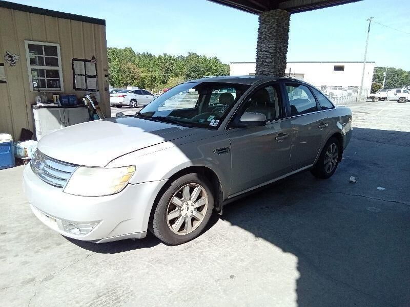 Ford Taurus