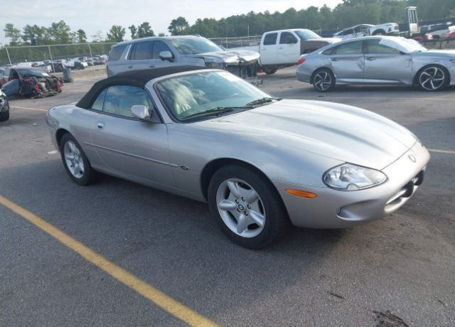 Jaguar XK8