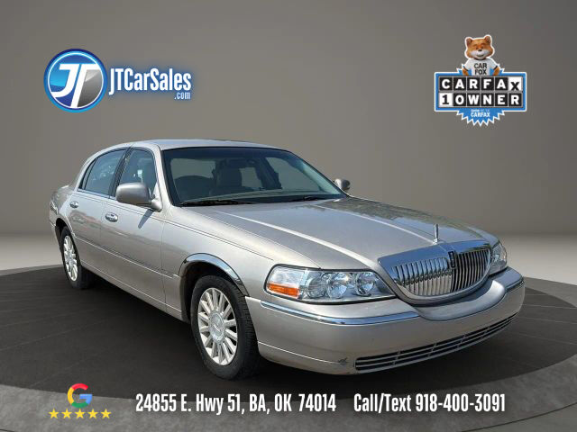 Lincoln Town Car