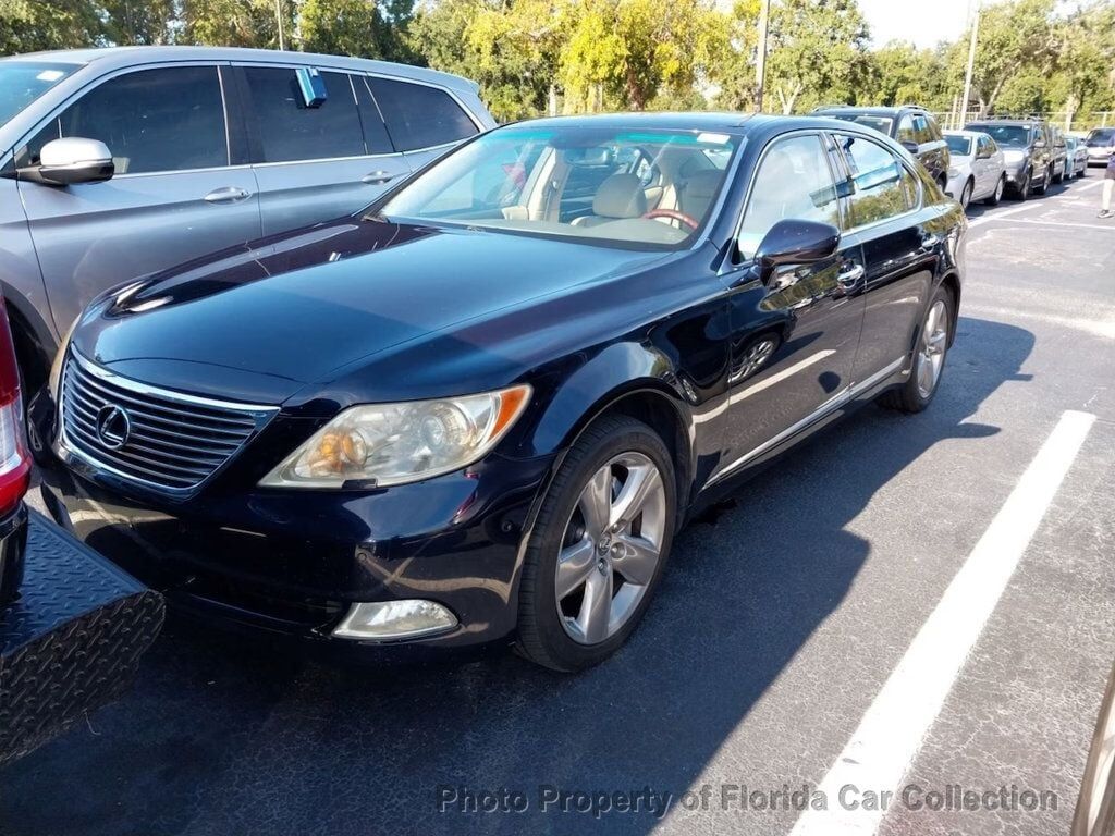 Lexus LS