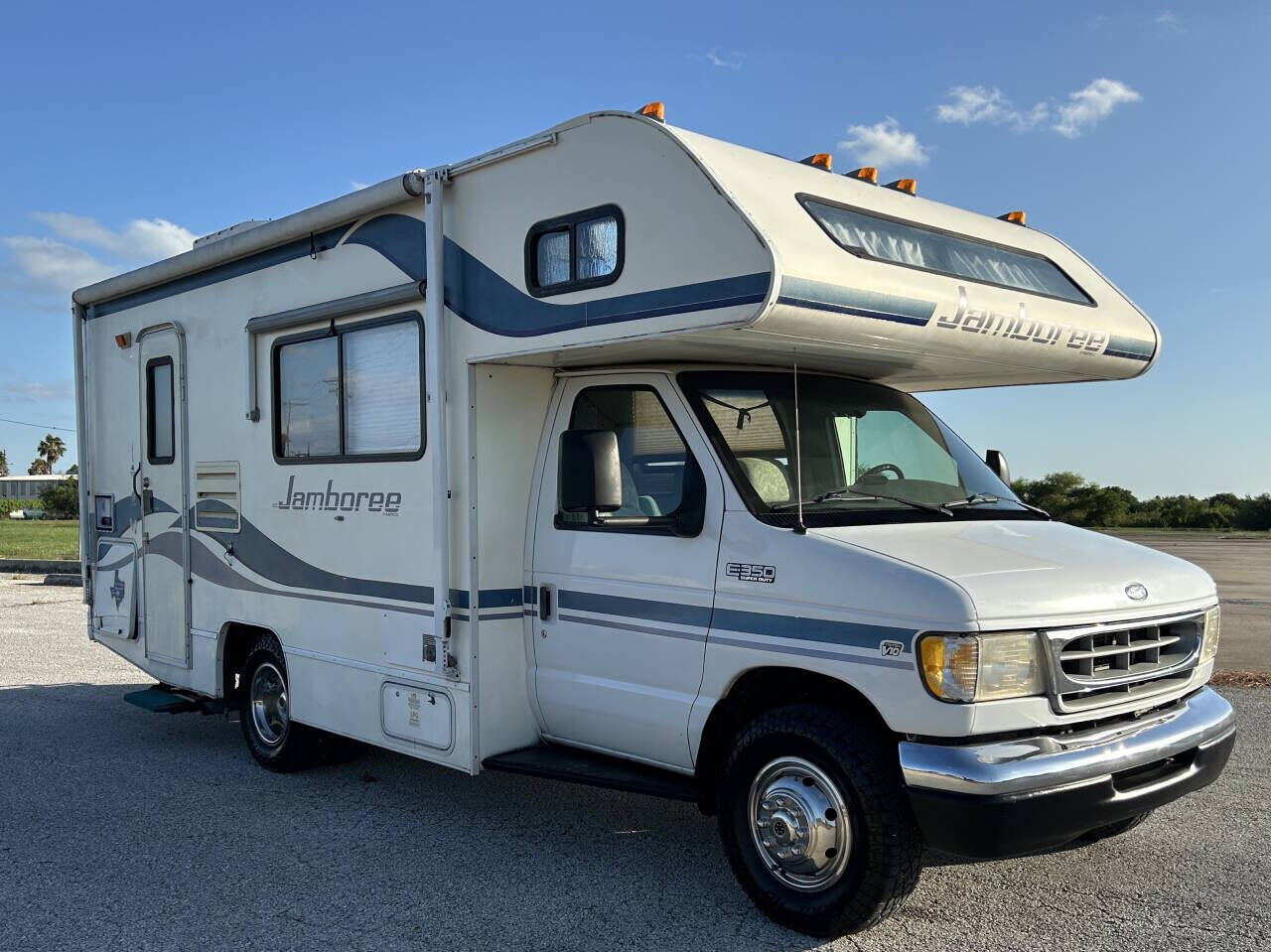 Ford E-350
