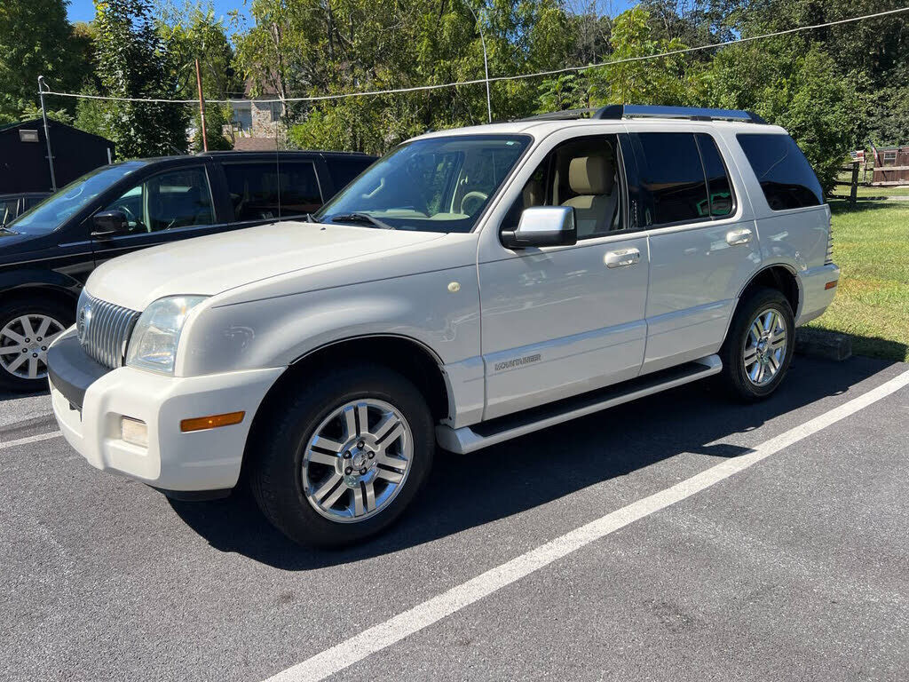 Mercury Mountaineer