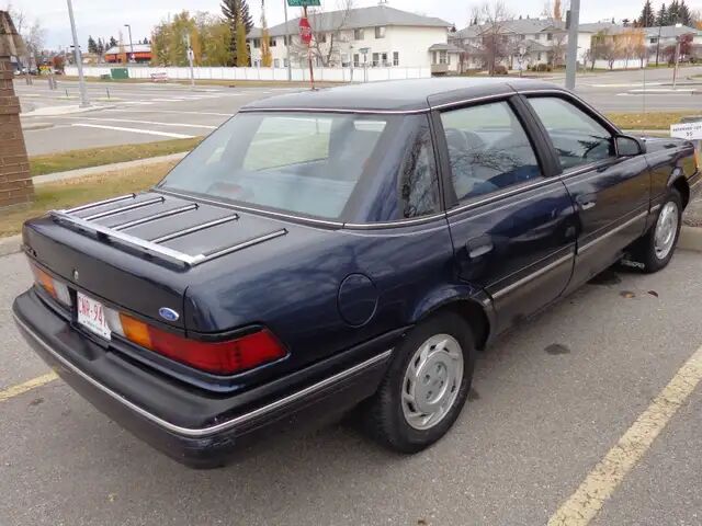 Ford Tempo