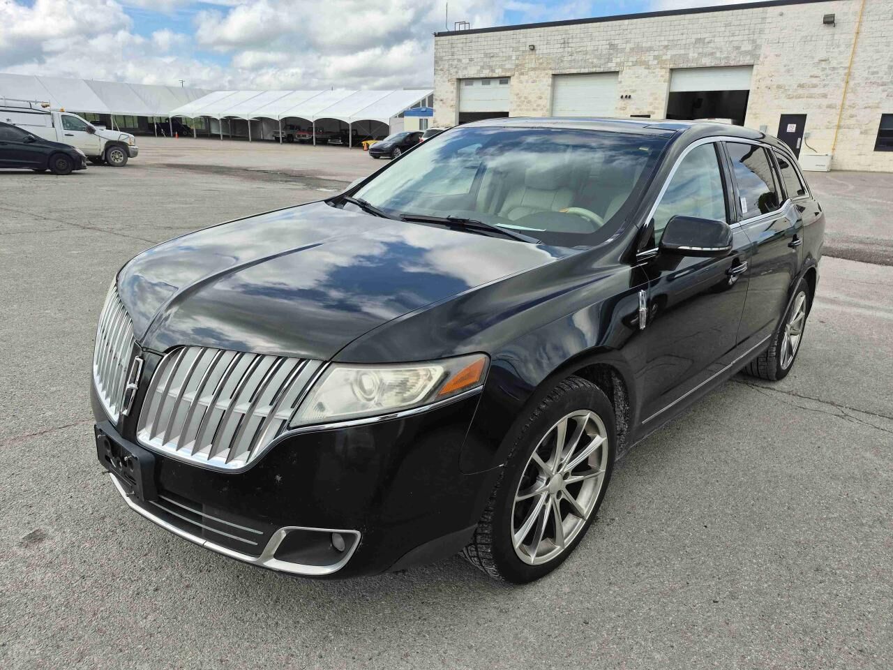 Lincoln MKT