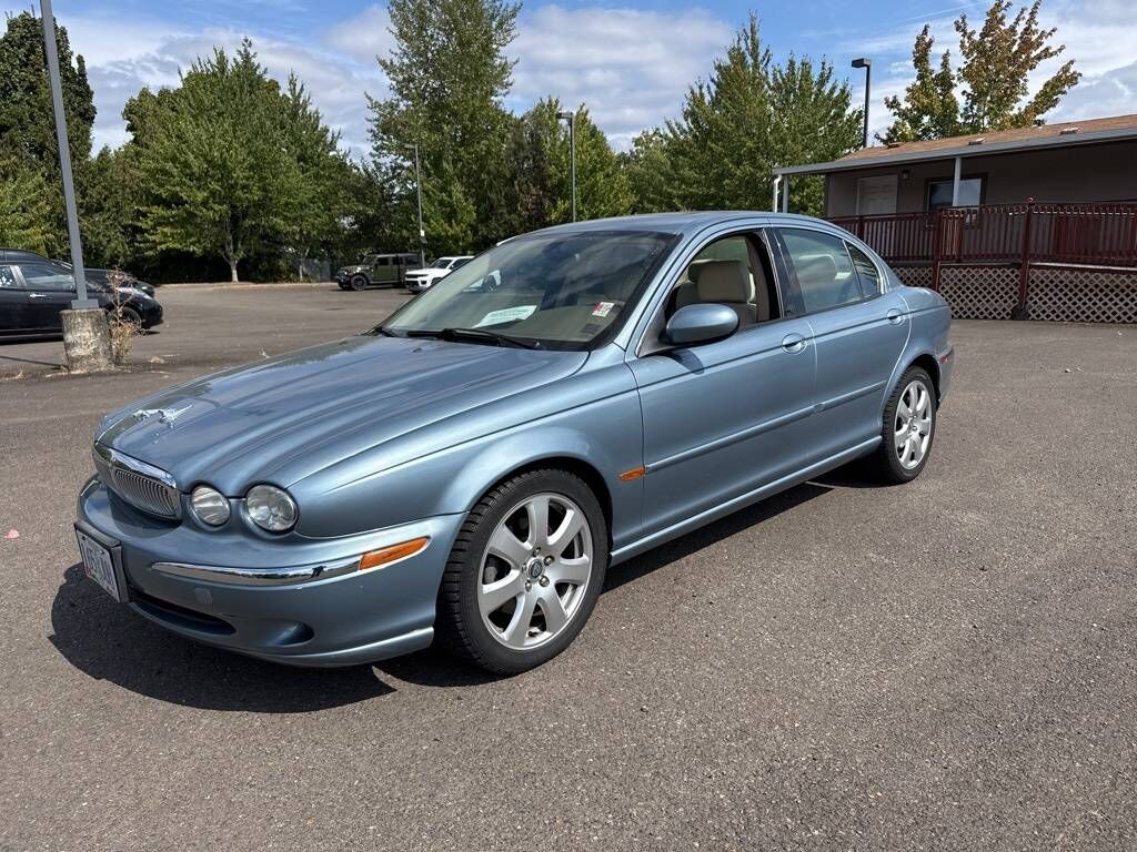 Jaguar X-Type