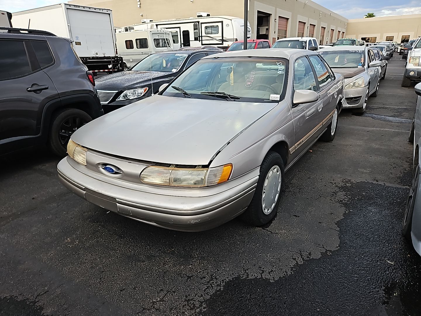 Ford Taurus