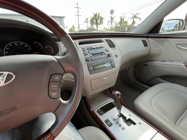 Hyundai Azera