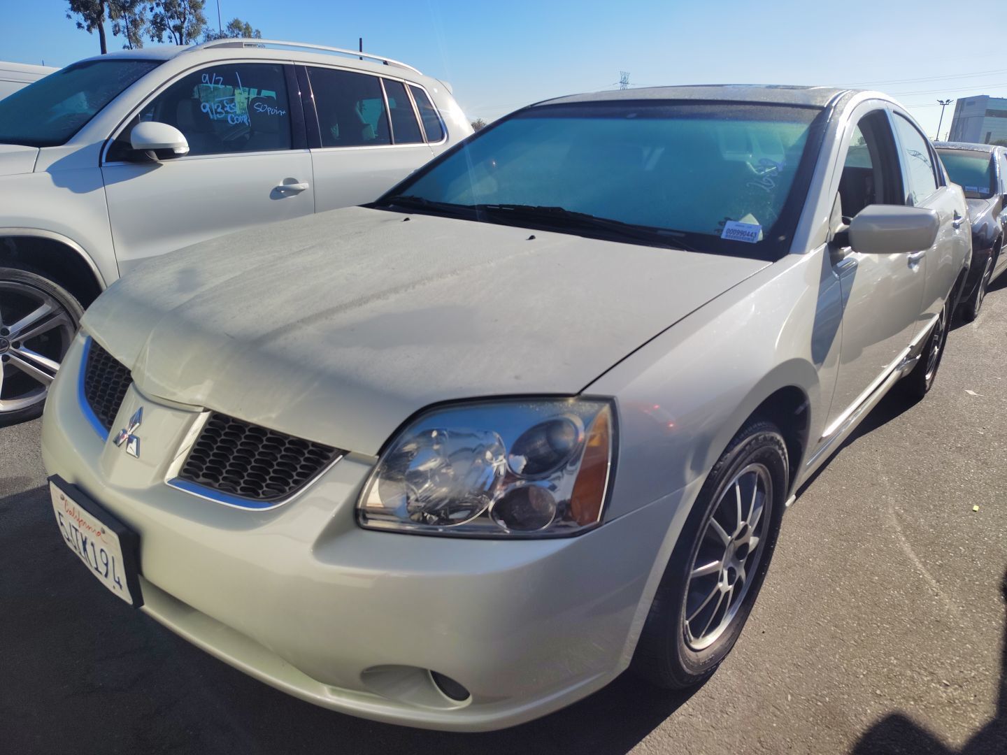 Mitsubishi Galant