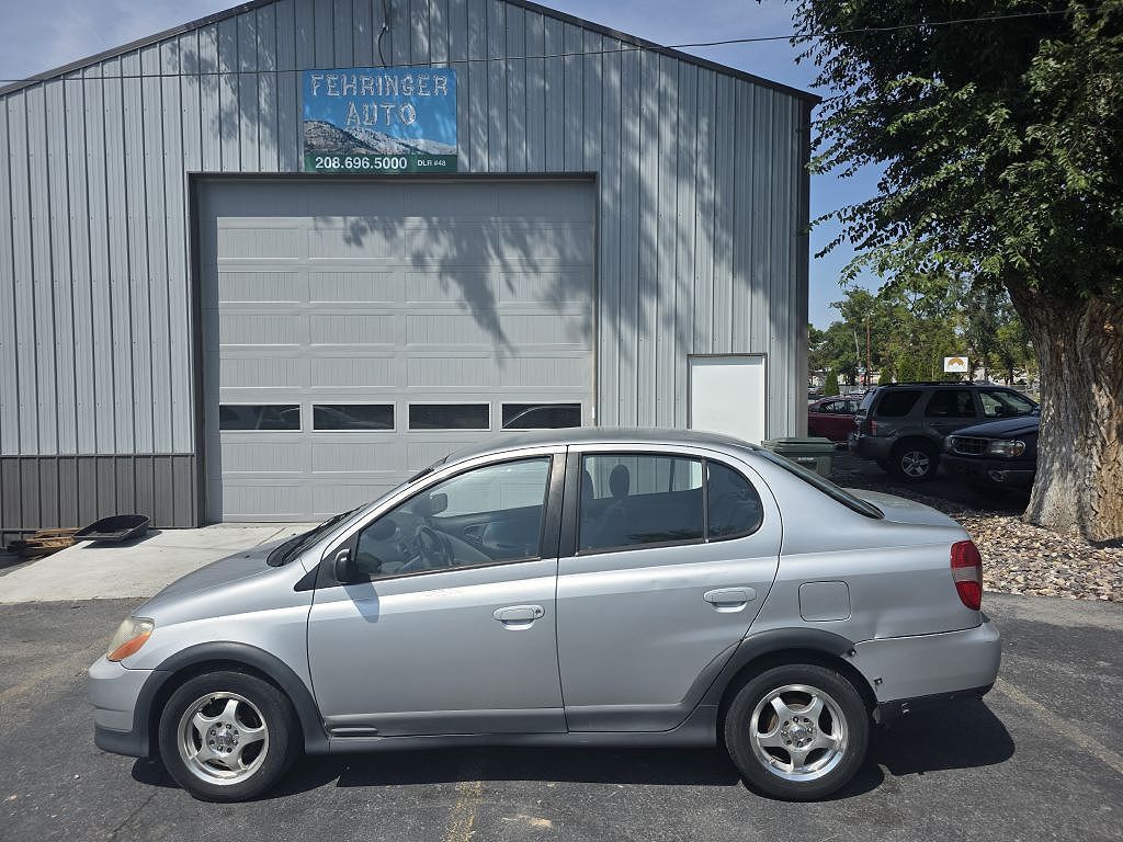 Toyota Echo