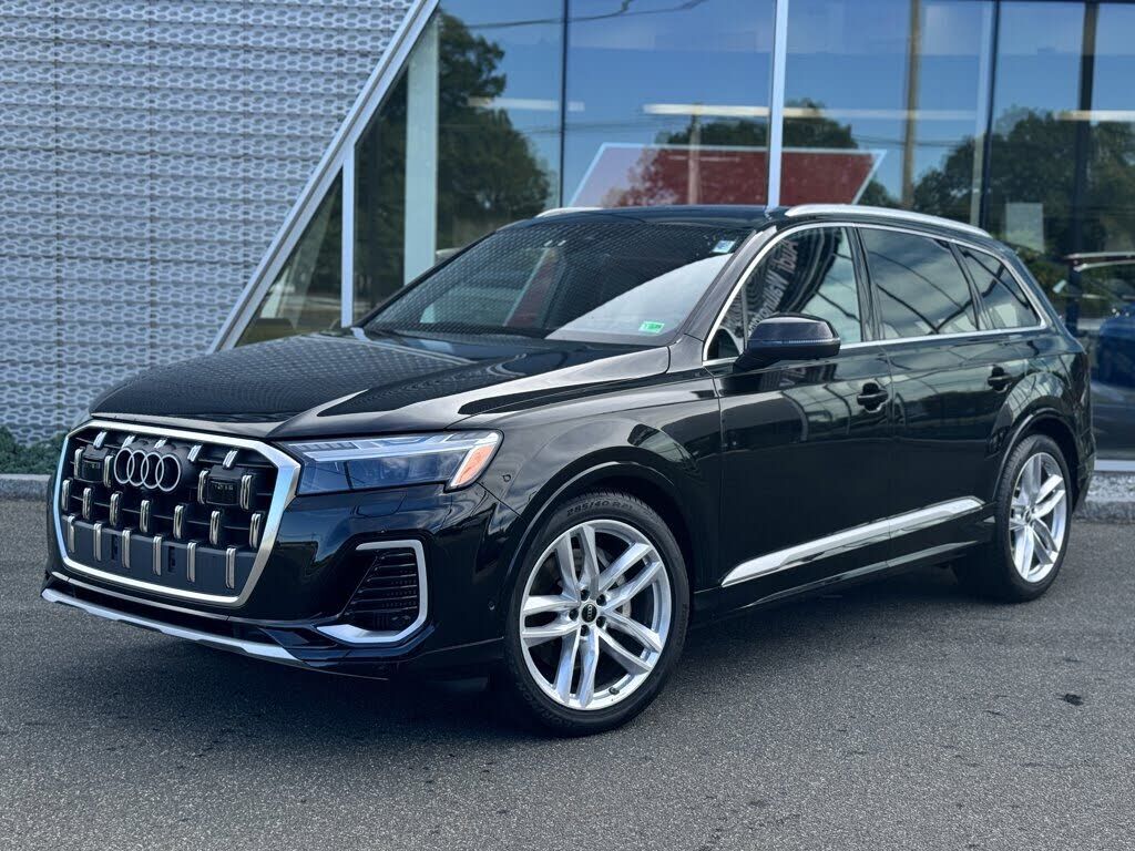 2025 AUDI Q7