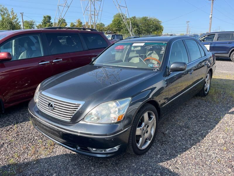 Lexus LS