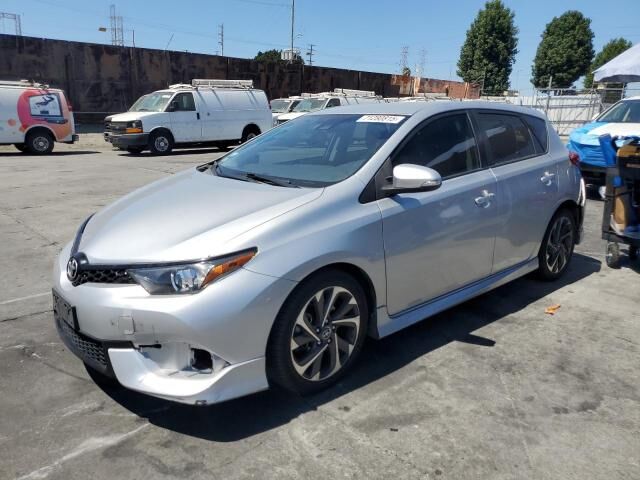 Toyota COROLLA iM