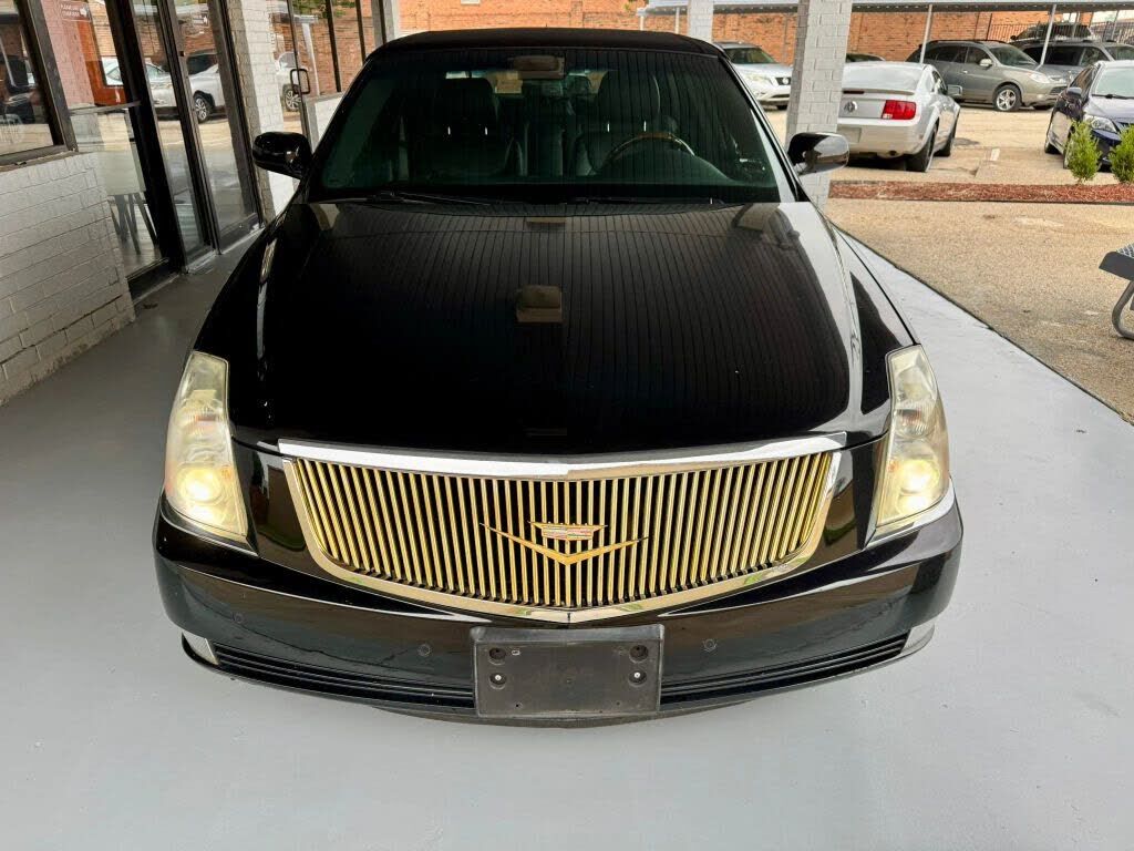 Cadillac DTS