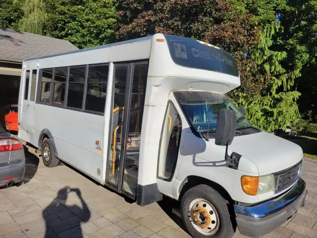 Ford E-450
