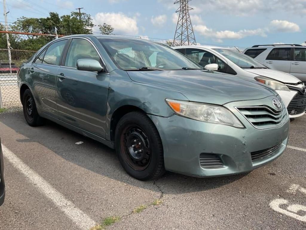 2010 TOYOTA Camry