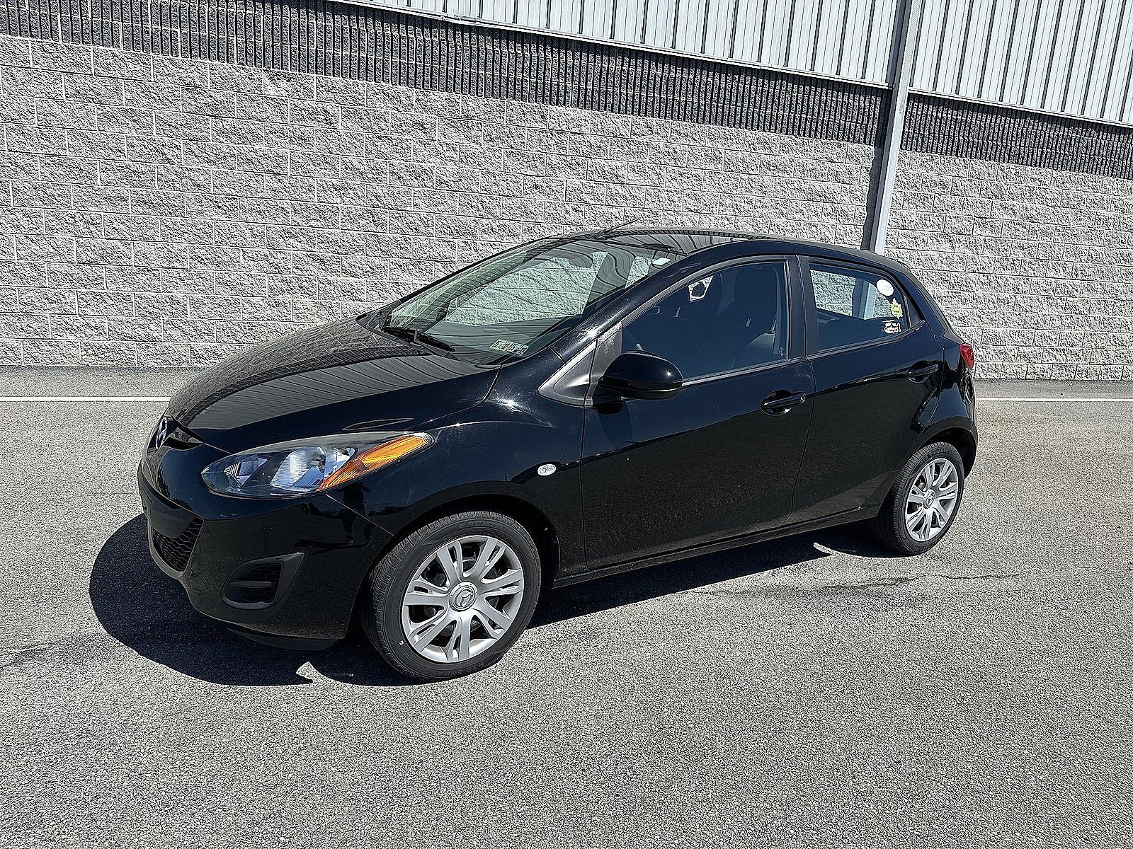 Mazda Mazda2
