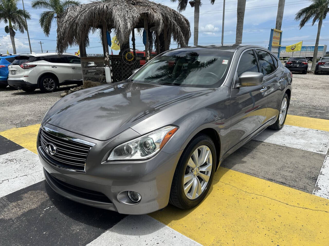 Infiniti M37