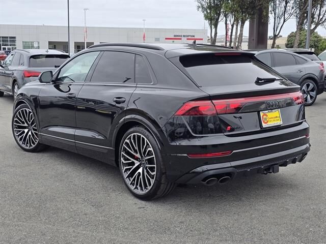 2025 Audi SQ8