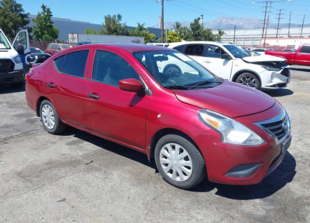 Nissan Versa