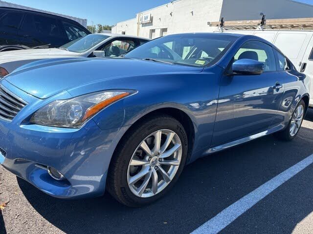Infiniti G37