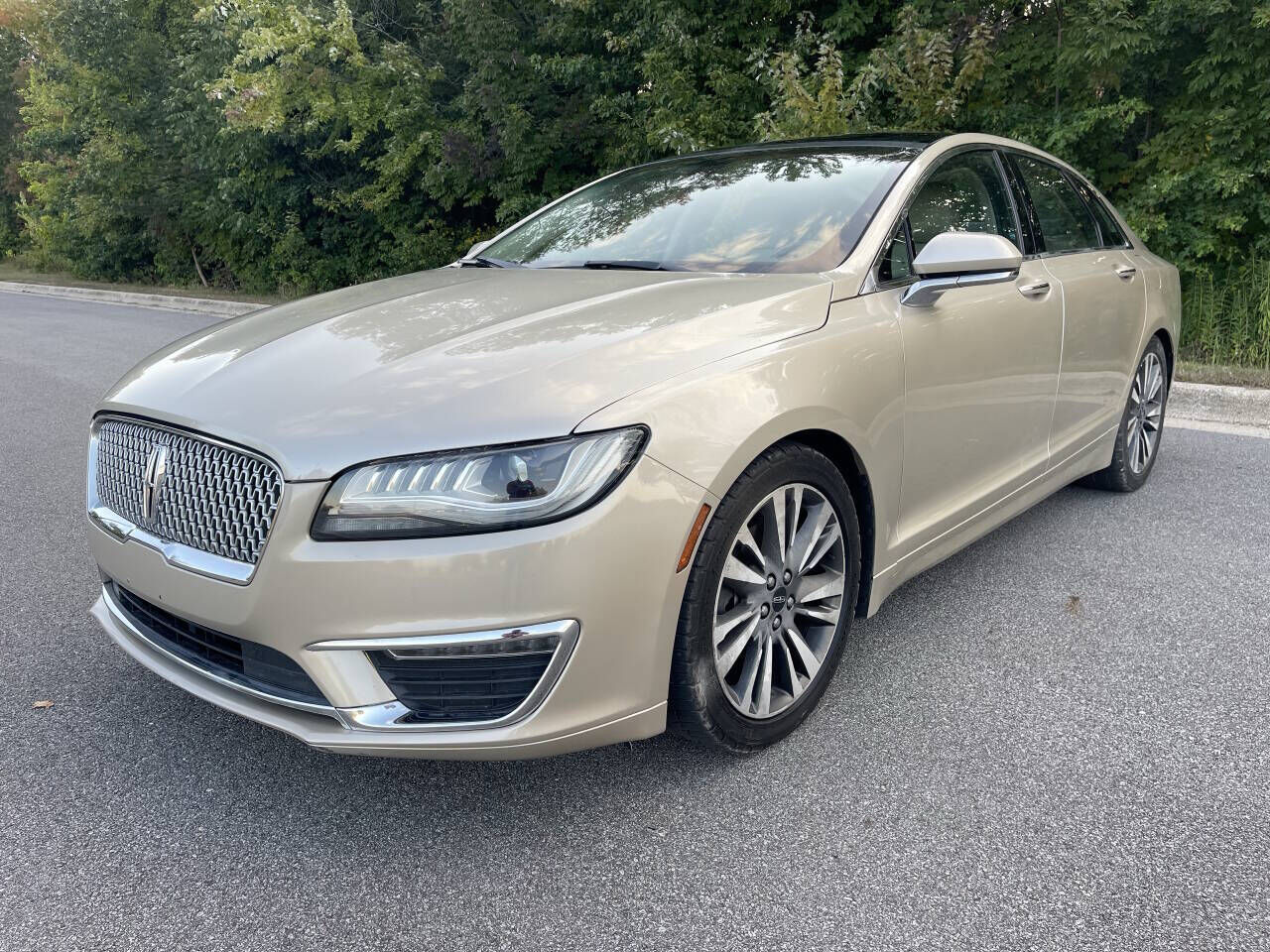 2017 LINCOLN MKZ