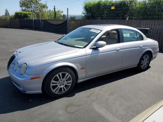 Jaguar S-Type