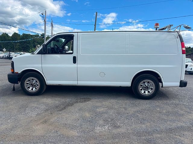 GMC Savana