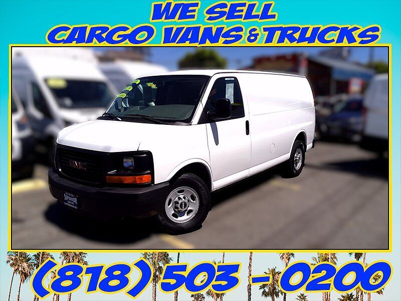 GMC Savana