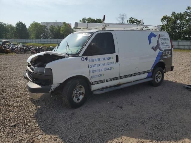 GMC Savana