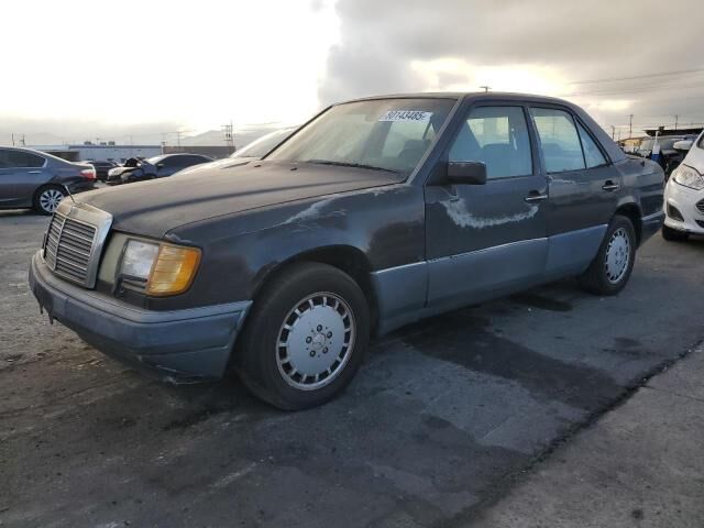 Mercedes-Benz 300