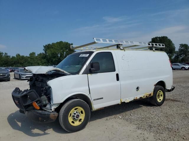 GMC Savana