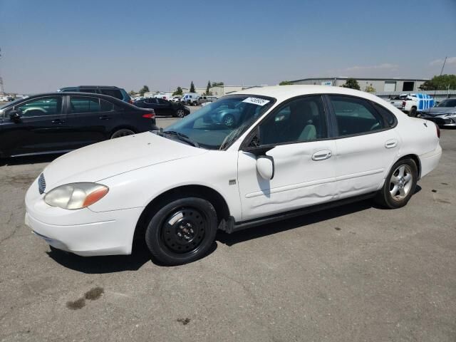 Ford Taurus