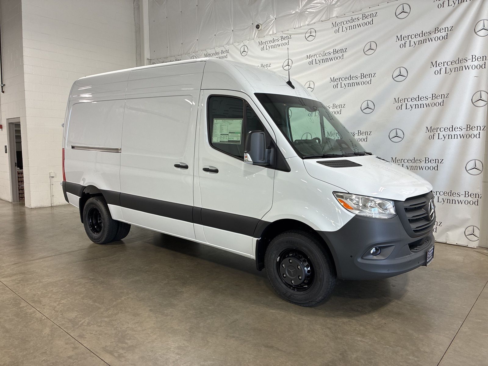 2025 MERCEDES-BENZ Sprinter
