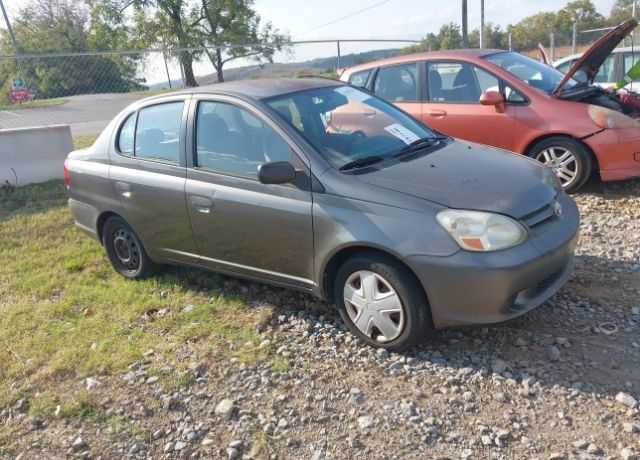 Toyota Echo