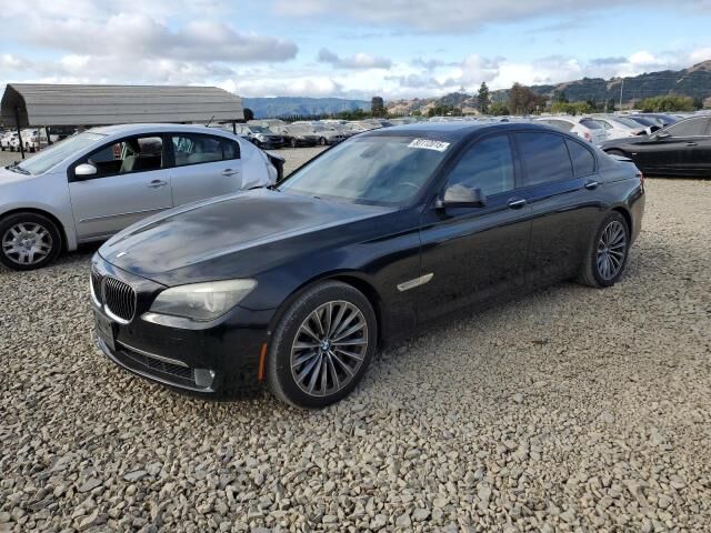 BMW 750i