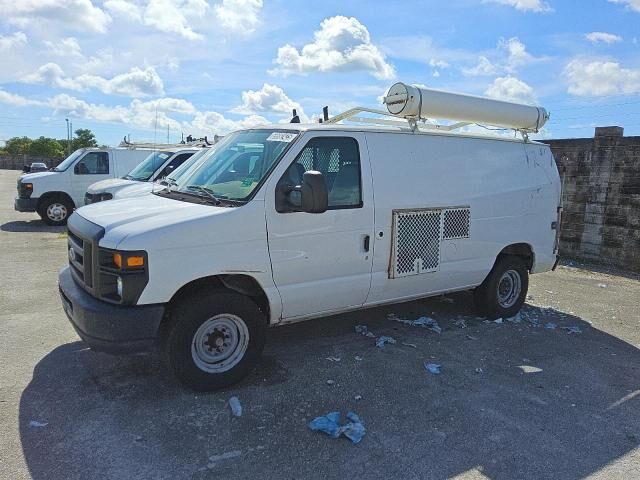 Ford E-350