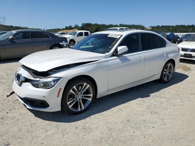 BMW 330i