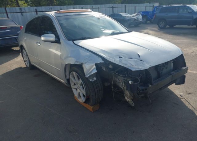 Nissan Maxima