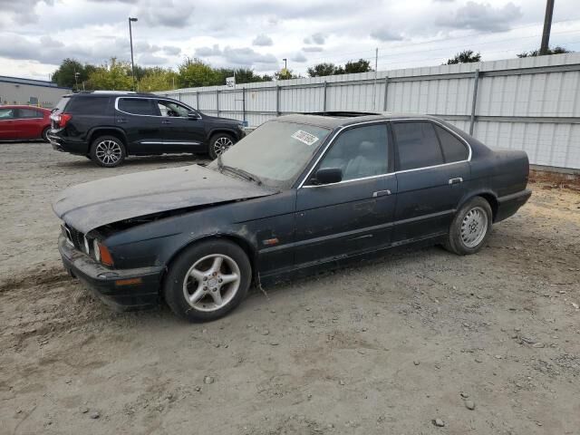 BMW 530i