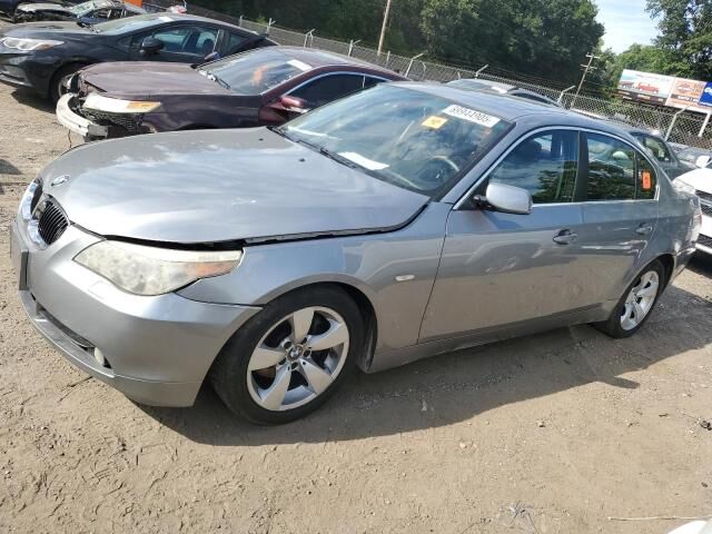BMW 525i