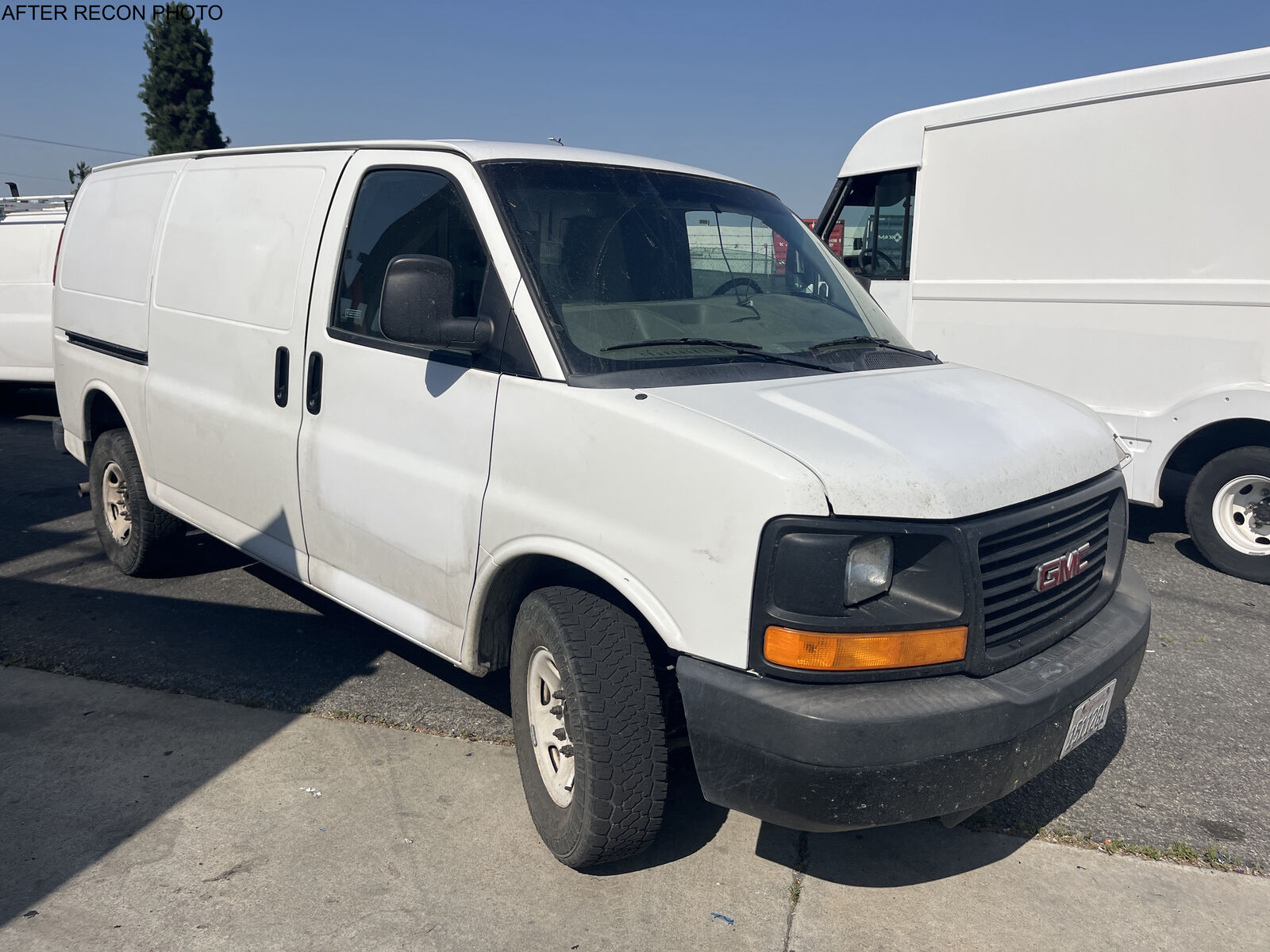 GMC Savana