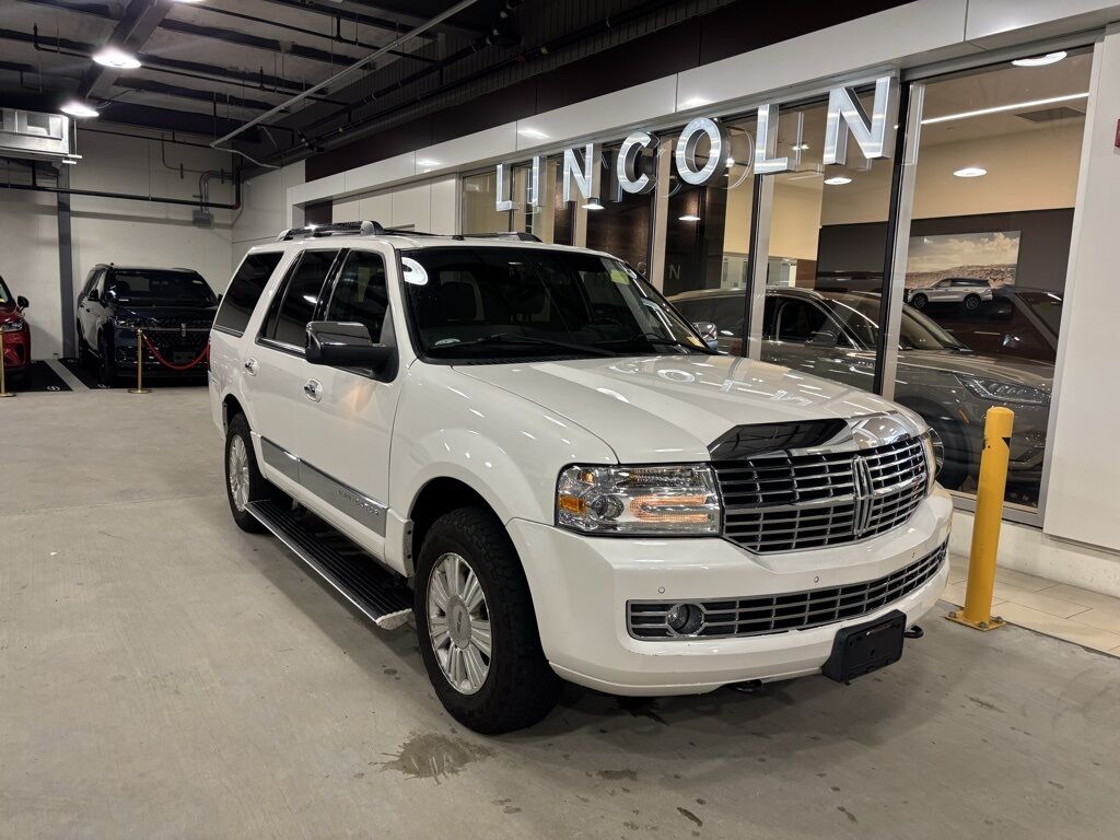 2014 LINCOLN Navigator