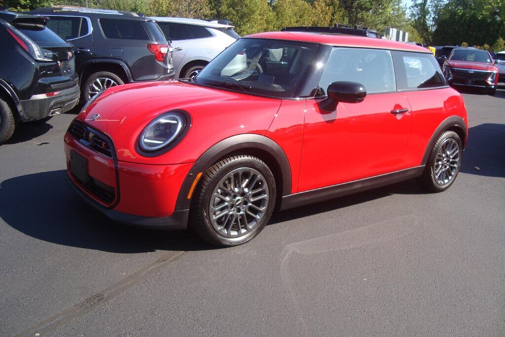 2025 MINI Hardtop